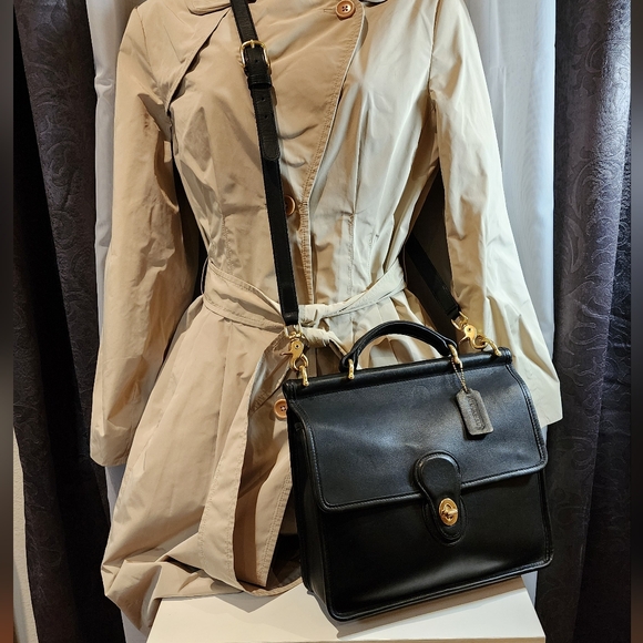 Coach Willis Purse In Black Leather/Brass Hardwear - Picture 6 of 16